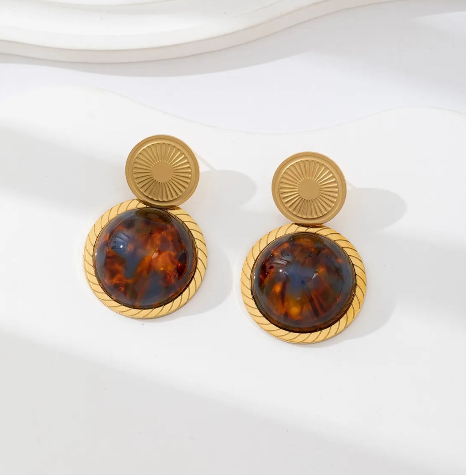 Tortoise Shell & Gold Circle Earrings | Retro Statement Studs