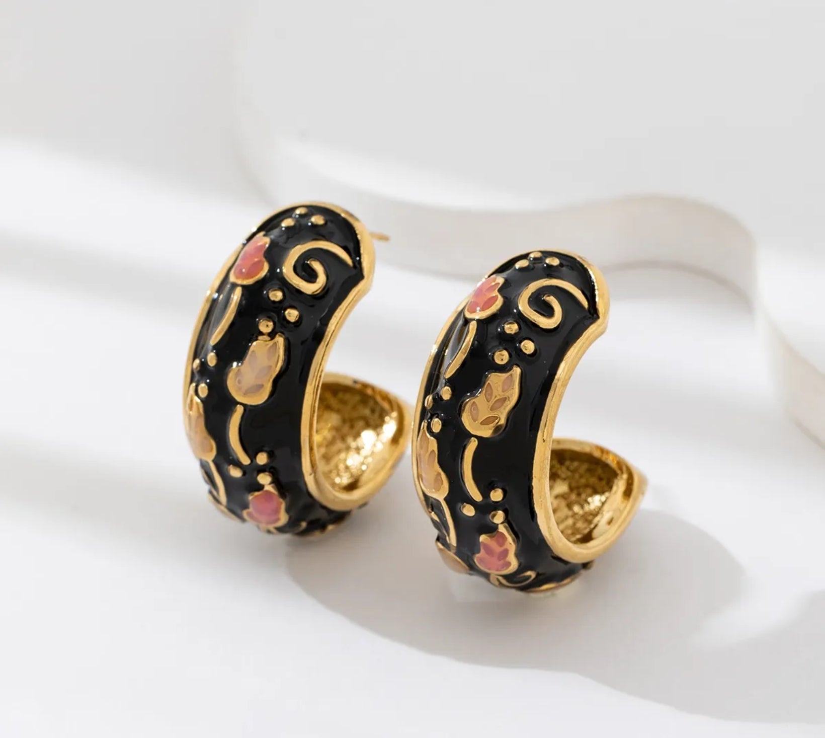 Black Enamel Floral Hoop Earrings | Elegant Gold Accent Design
