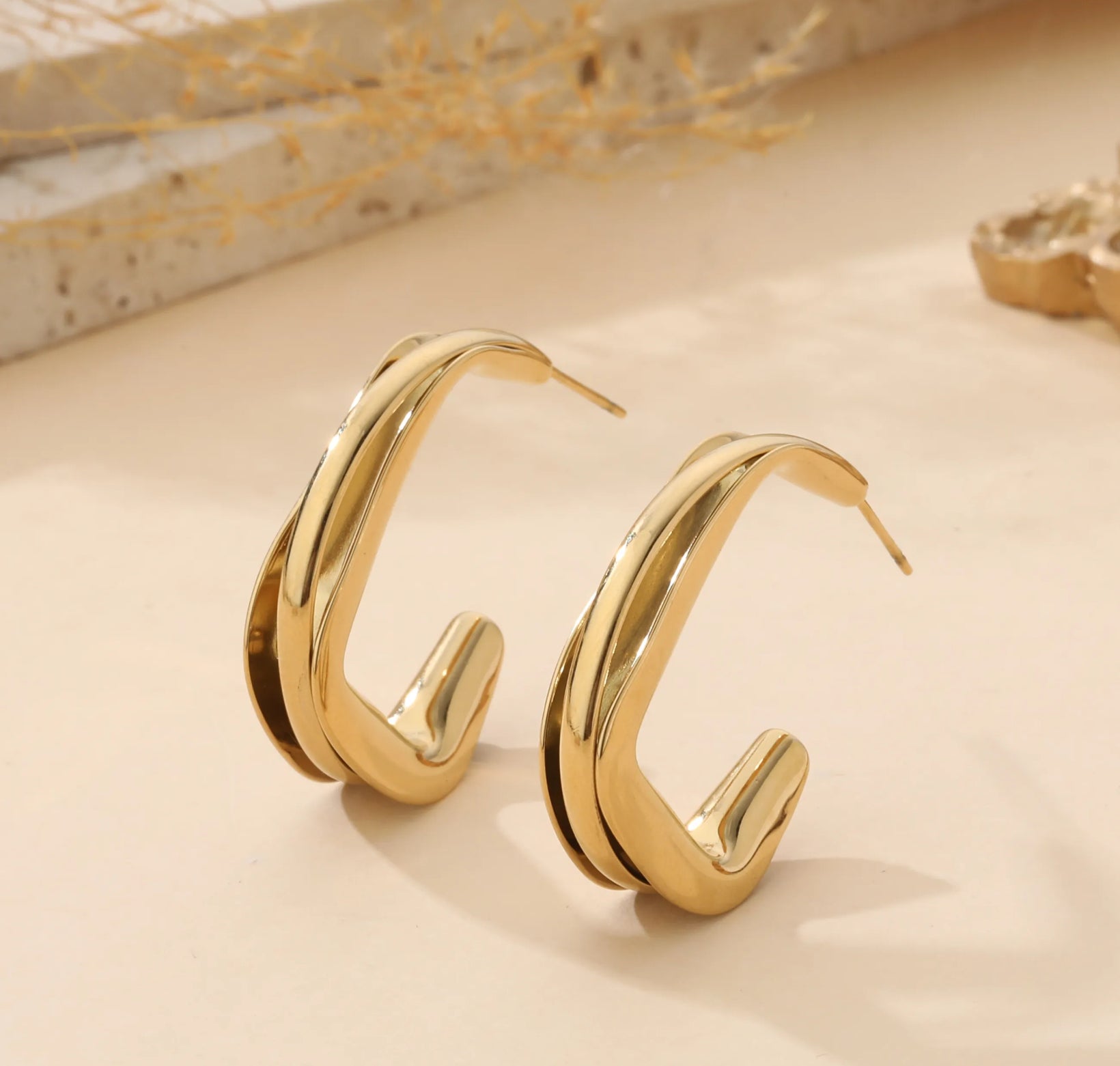 Sculpted Gold Twist Hoop Earrings | Modern Minimalist Design