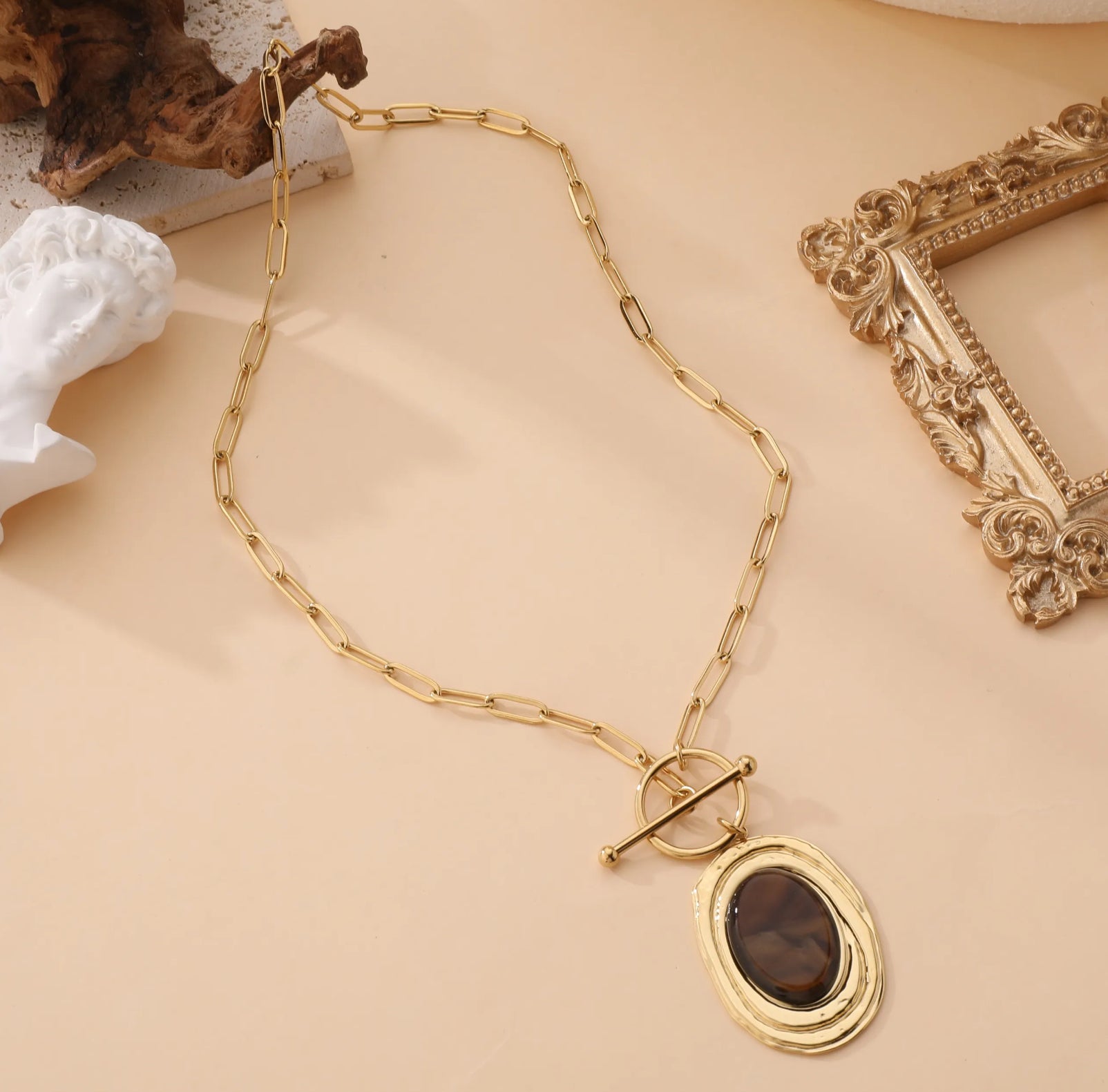Gold Link Pendant Necklace | Modern Oval Charm with Brown Stone