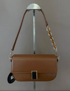 The Modern Muse Shoulder Bag – Sleek, Chic, and Effortlessly Versatile