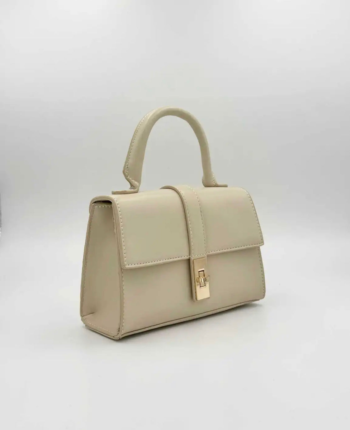 The Petite Luxe Handle Bag – Timeless Design, Effortless Sophistication