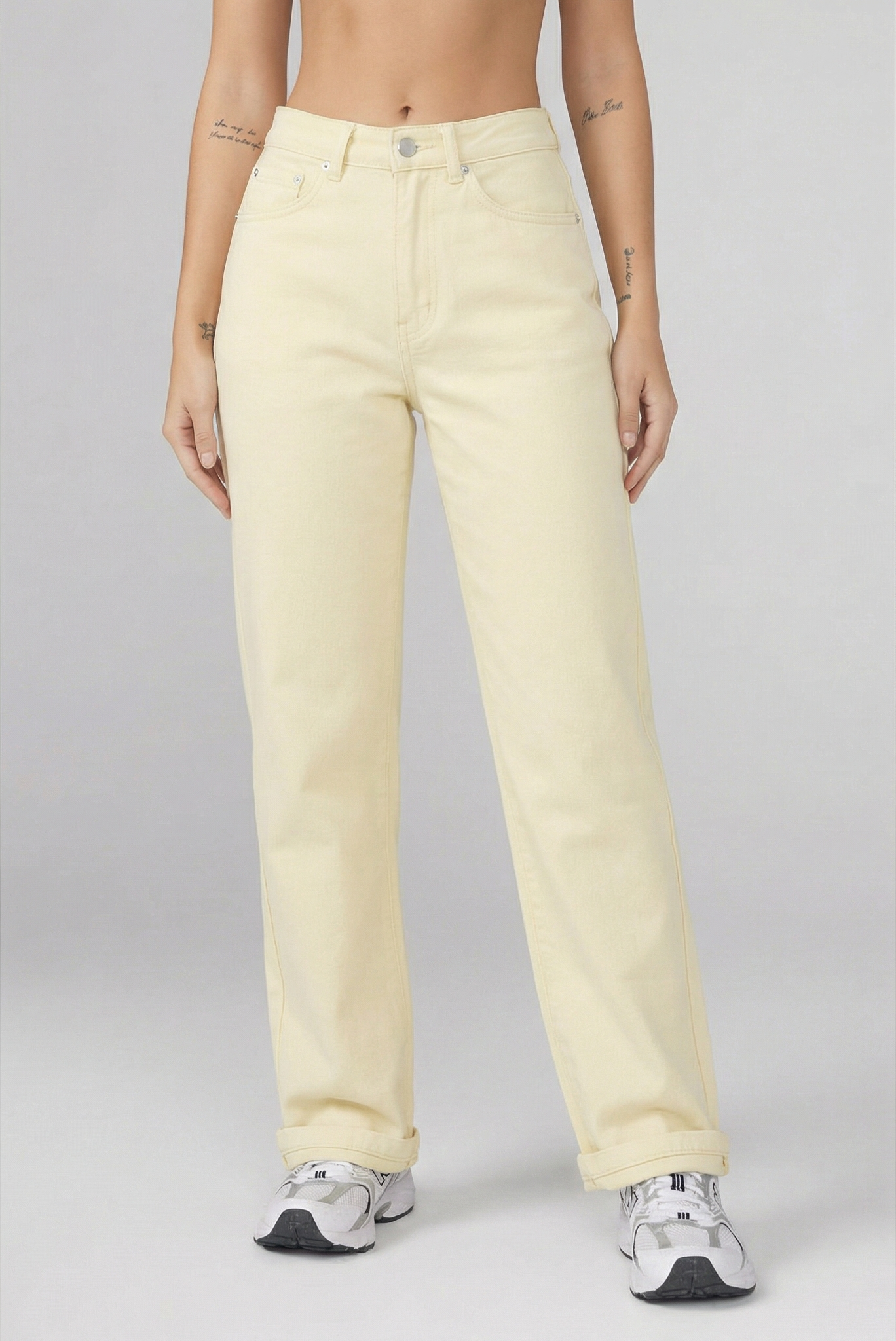 Buttercream High-Waisted Straight Leg Jeans N2036