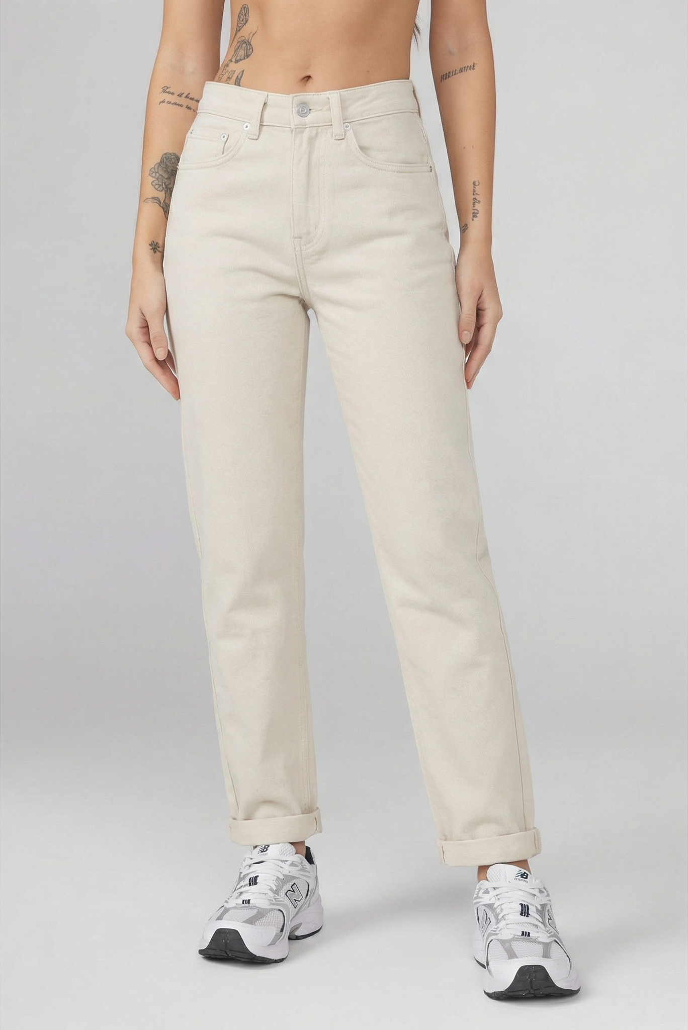 Buttercream High-Waisted Straight Leg Jeans N2036
