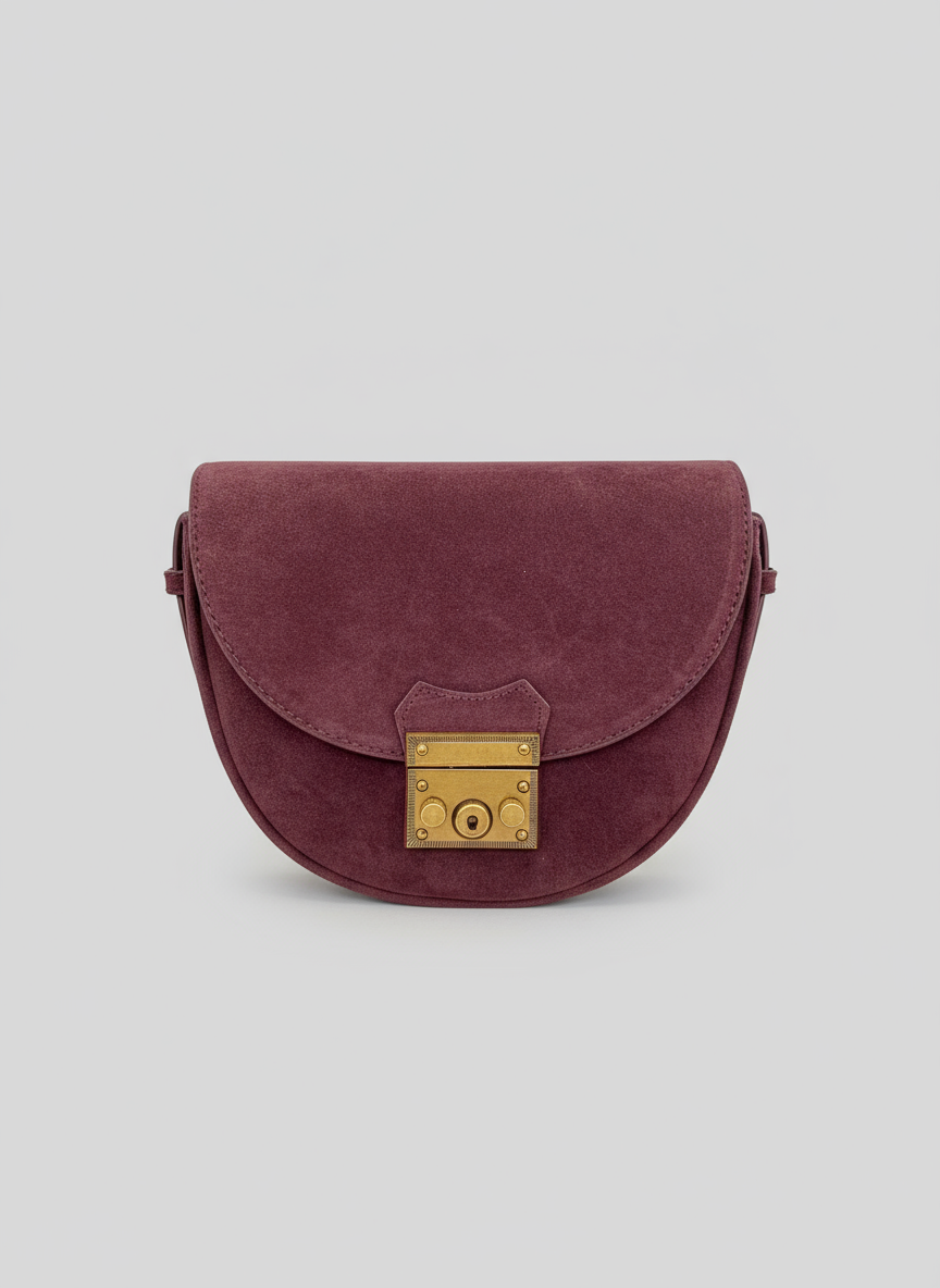 Vintage Grace Suede Bag – Timeless Elegance in Every Detail